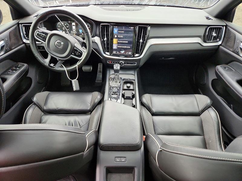 Photo 8 from auction – 2019 VOLVO S60 with VIN 7JRA22TM1KG017295