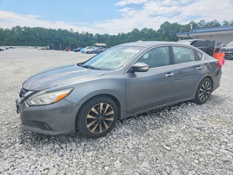 NISSAN ALTIMA 2017 with VIN 1N4AL3AP5HC208819 - Photo from auction