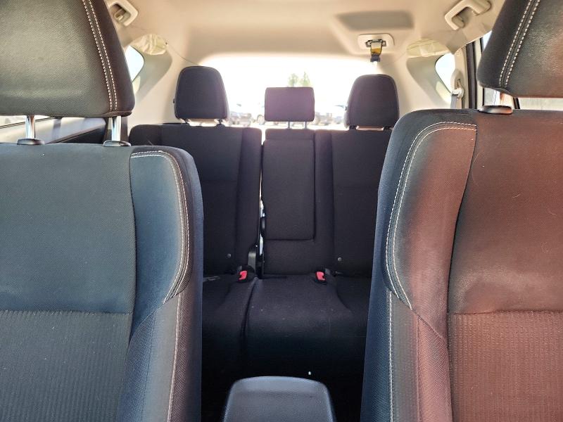 Photo 10 from auction – 2015 TOYOTA RAV4 with VIN JTMWFREV9FJ044888