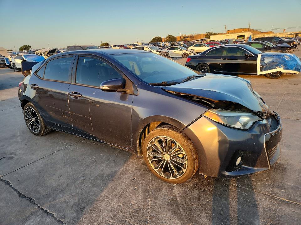 Photo 4 from auction – 2016 TOYOTA COROLLA with VIN 2T1BURHE6GC620210