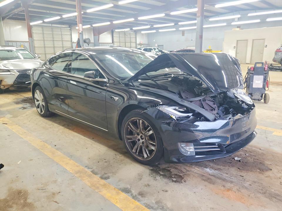 Photo 4 from auction – 2020 TESLA MODEL S with VIN 5YJSA1E28LF409245