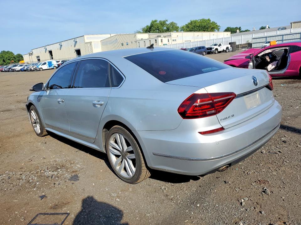 Photo 2 from auction – 2017 VOLKSWAGEN PASSAT with VIN 1VWGT7A34HC076142