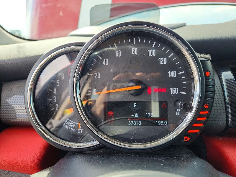 Photo 9 from auction – 2016 MINI COOPER with VIN WMWXU1C55G2D09901