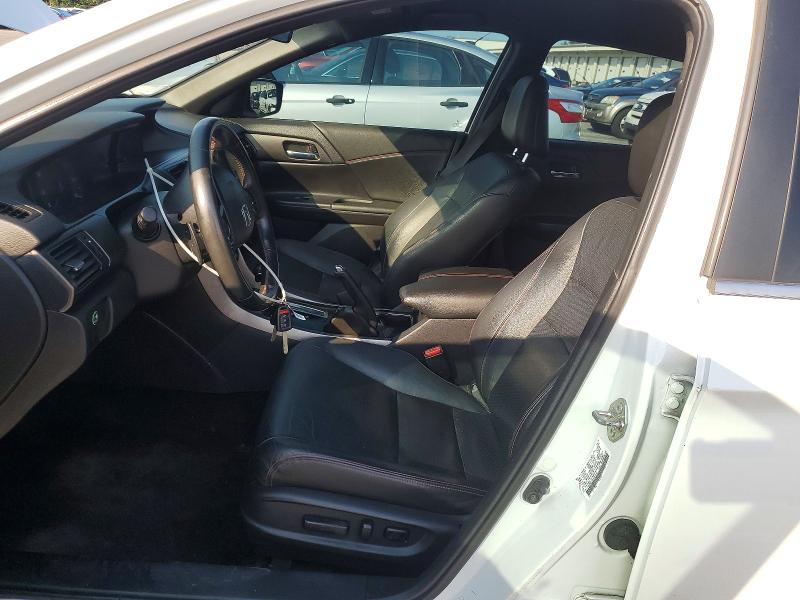 Photo 7 from auction – 2017 HONDA ACCORD with VIN 1HGCR2F10HA053030