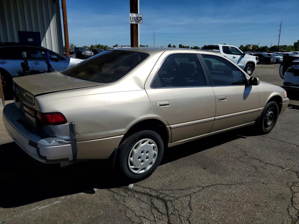 Photo 3 from auction – 1998 TOYOTA CAMRY with VIN JT2BG28K2W0164681