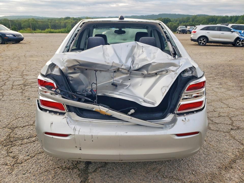 Photo 6 from auction – 2018 CHEVROLET SONIC with VIN 1G1JF5SB1J4138048