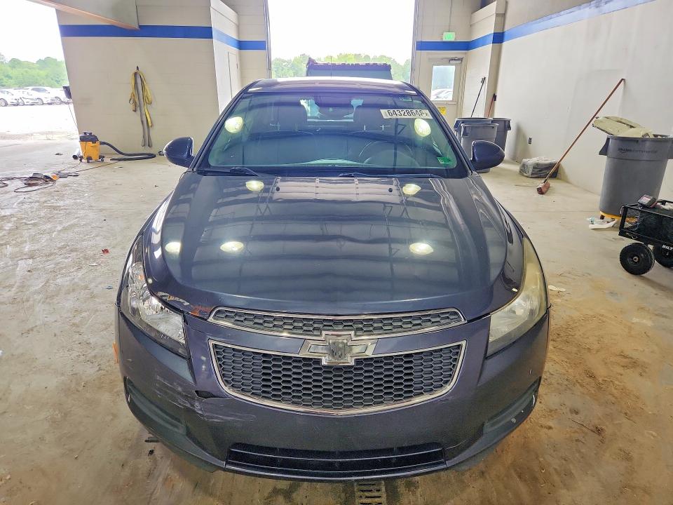 Photo 5 from auction – 2014 CHEVROLET CRUZE with VIN 1G1PC5SB0E7186633