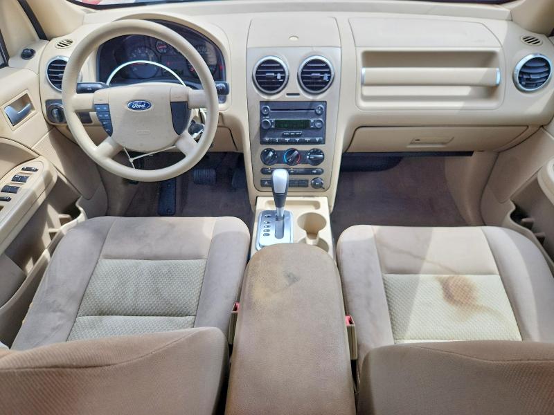 Photo 8 from auction – 2005 FORD FREESTYLE with VIN 1FMZK01145GA18617