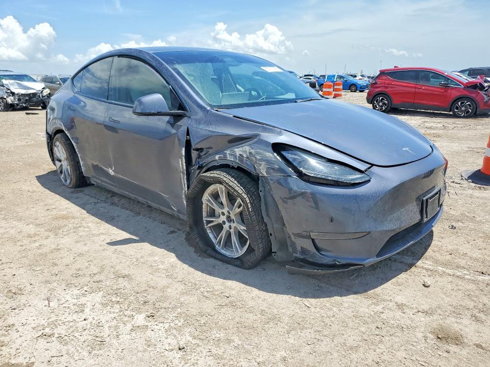 Photo 4 from auction – 2023 TESLA MODEL Y with VIN 7SAYGDEE1PA174536