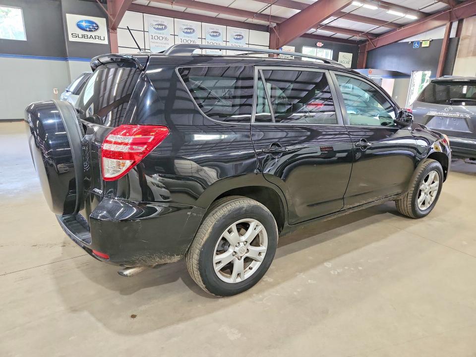 Photo 3 from auction – 2012 TOYOTA RAV4 with VIN 2T3BF4DV8CW261526