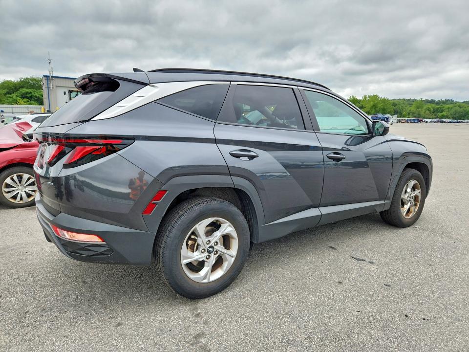 Photo 3 from auction – 2024 HYUNDAI TUCSON with VIN 5NMJBCDE1RH347226
