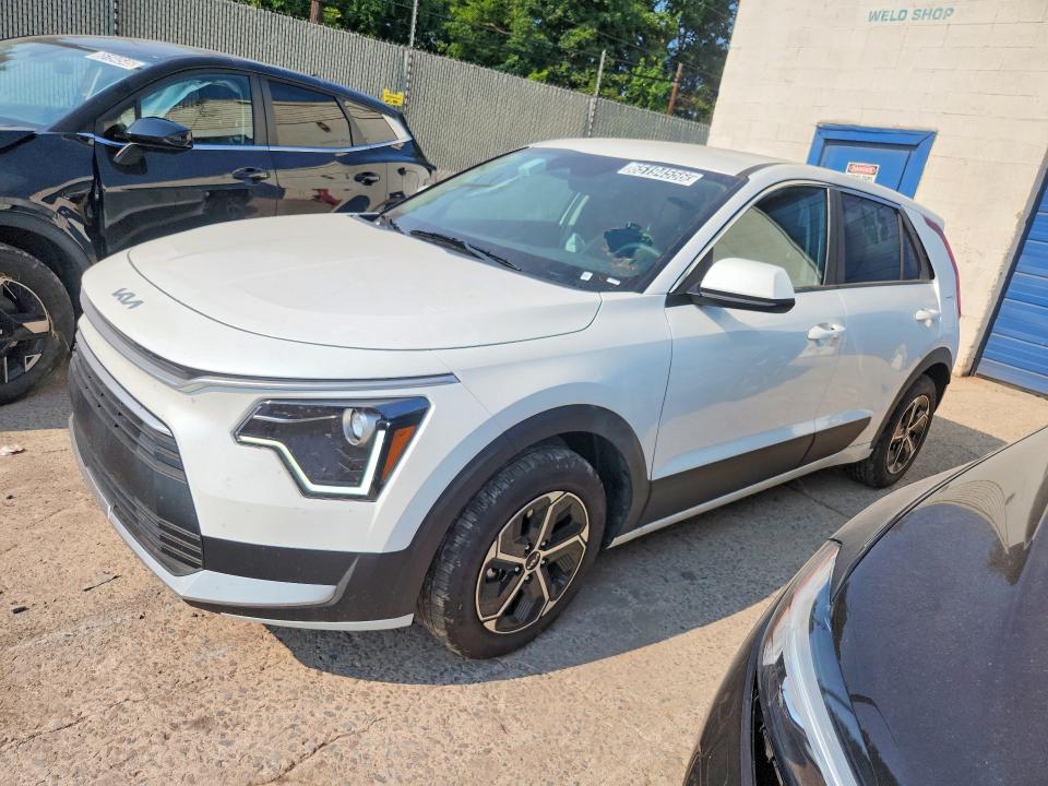 KIA NIRO 2026 with VIN KNDCP3LE4T5331219 - Photo from auction