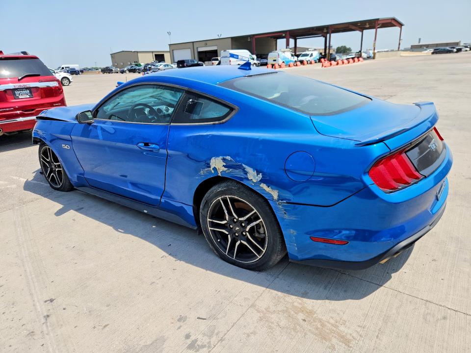 Photo 2 from auction – 2021 FORD MUSTANG with VIN 1FA6P8CF0M5153769