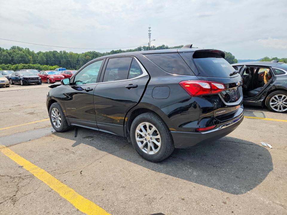Photo 2 from auction – 2021 CHEVROLET EQUINOX with VIN 2GNAXKEV8M6132220