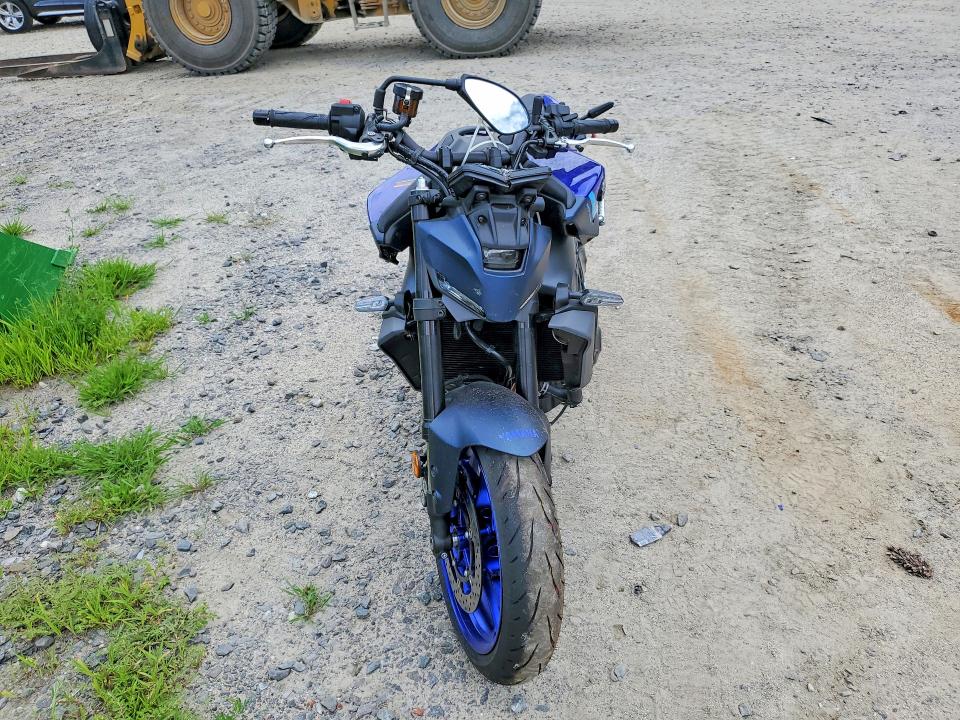 Photo 2 from auction – 2026 YAMAHA MT09 with VIN JYARN94E9TA004979