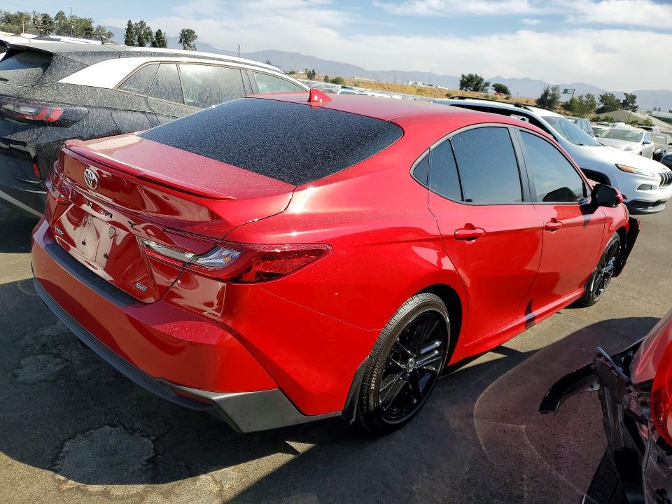 Photo 3 from auction – 2025 TOYOTA CAMRY with VIN 4T1DAACK0SU051197