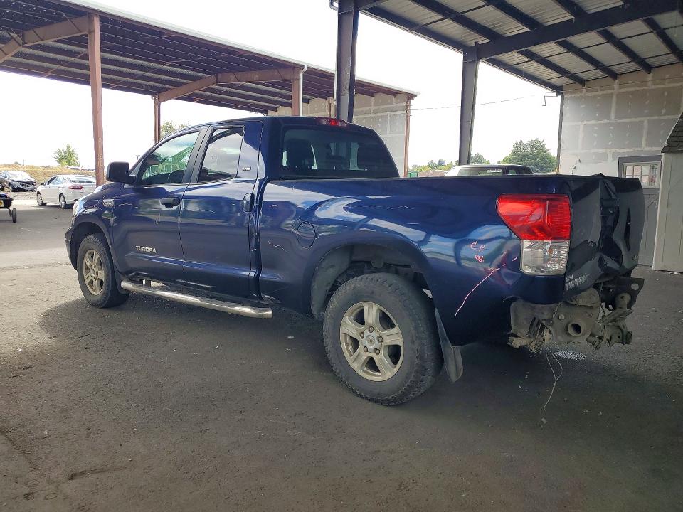 Photo 2 from auction – 2012 TOYOTA TUNDRA with VIN 5TFUY5F18CX253389