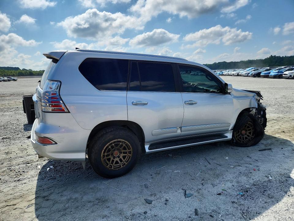 Photo 3 from auction – 2016 LEXUS GX with VIN JTJBM7FX7G5121905