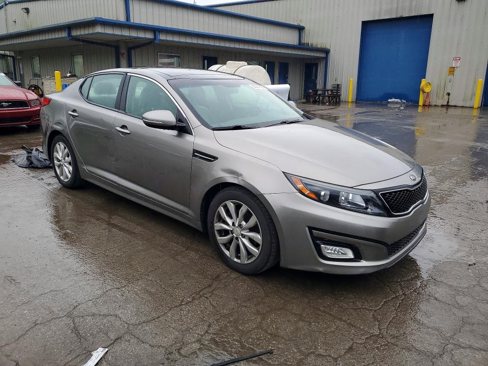 Photo 4 from auction – 2015 KIA OPTIMA with VIN 5XXGN4A74FG388473
