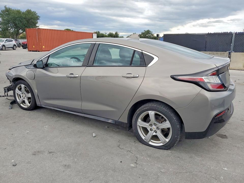 Photo 2 from auction – 2017 CHEVROLET VOLT with VIN 1G1RC6S58HU212362