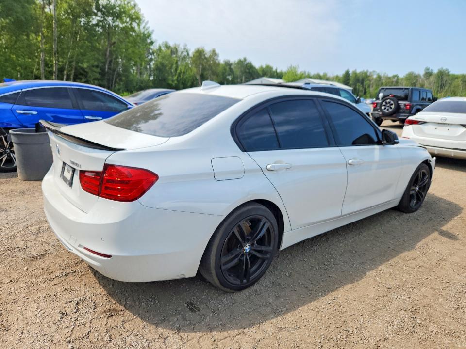 Фото 3 с аукциона – 2013 BMW 328 с VIN WBA3B3C54DF544095