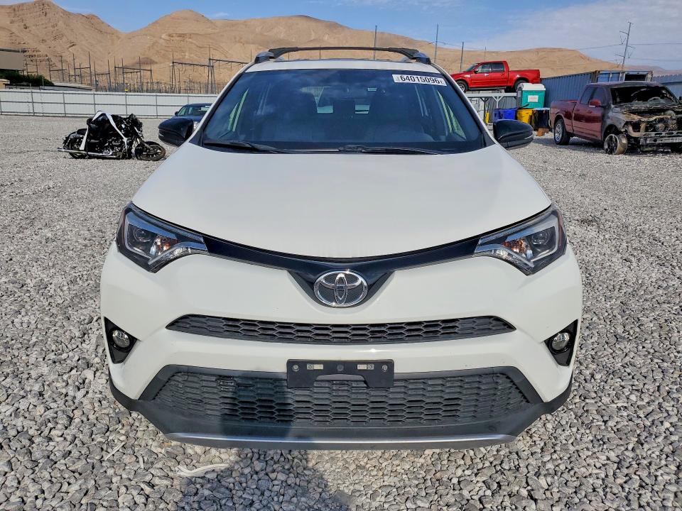 Photo 5 from auction – 2016 TOYOTA RAV4 with VIN JTMNFREV8GJ067740