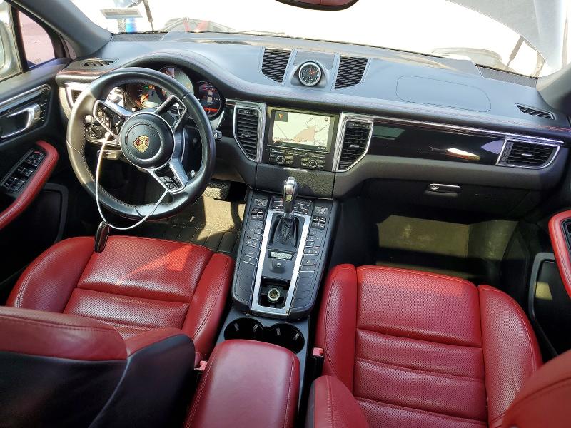 Photo 8 from auction – 2016 PORSCHE MACAN with VIN WP1AB2A54GLB54853