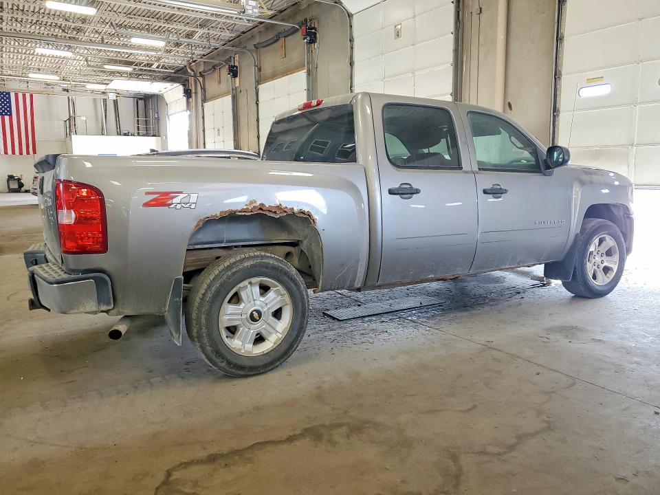Photo 3 from auction – 2012 CHEVROLET SILVERADO with VIN 1GCPKSE76CF182377