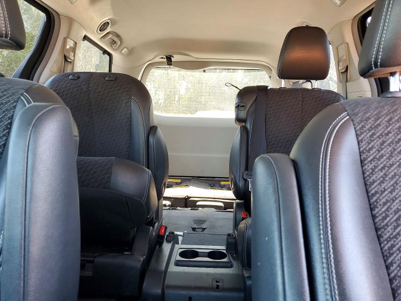 Photo 10 from auction – 2012 TOYOTA SIENNA with VIN 5TDXK3DC7CS218971