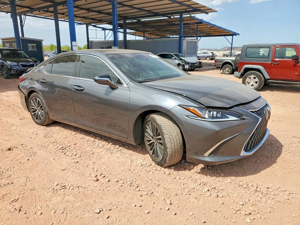 Photo 4 from auction – 2025 LEXUS ES 350 with VIN 58ADZ1B16SU193841