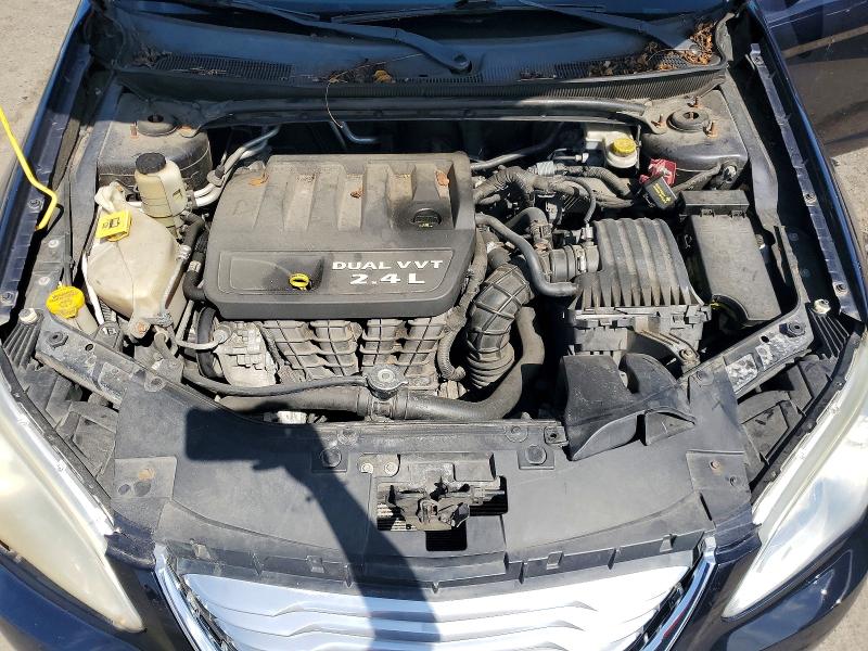 Photo 11 from auction – 2011 CHRYSLER 200 with VIN 1C3BC1FB6BN531387