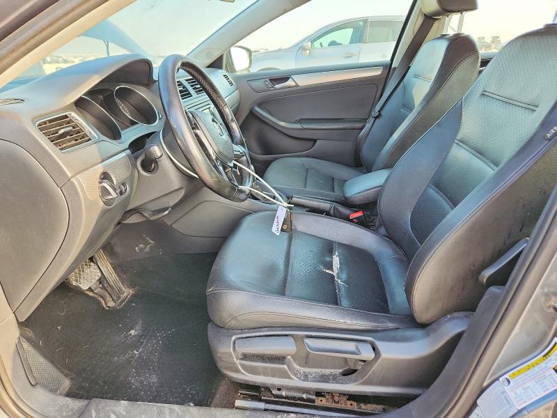 Photo 7 from auction – 2015 VOLKSWAGEN JETTA with VIN 3VWD07AJ2FM357037