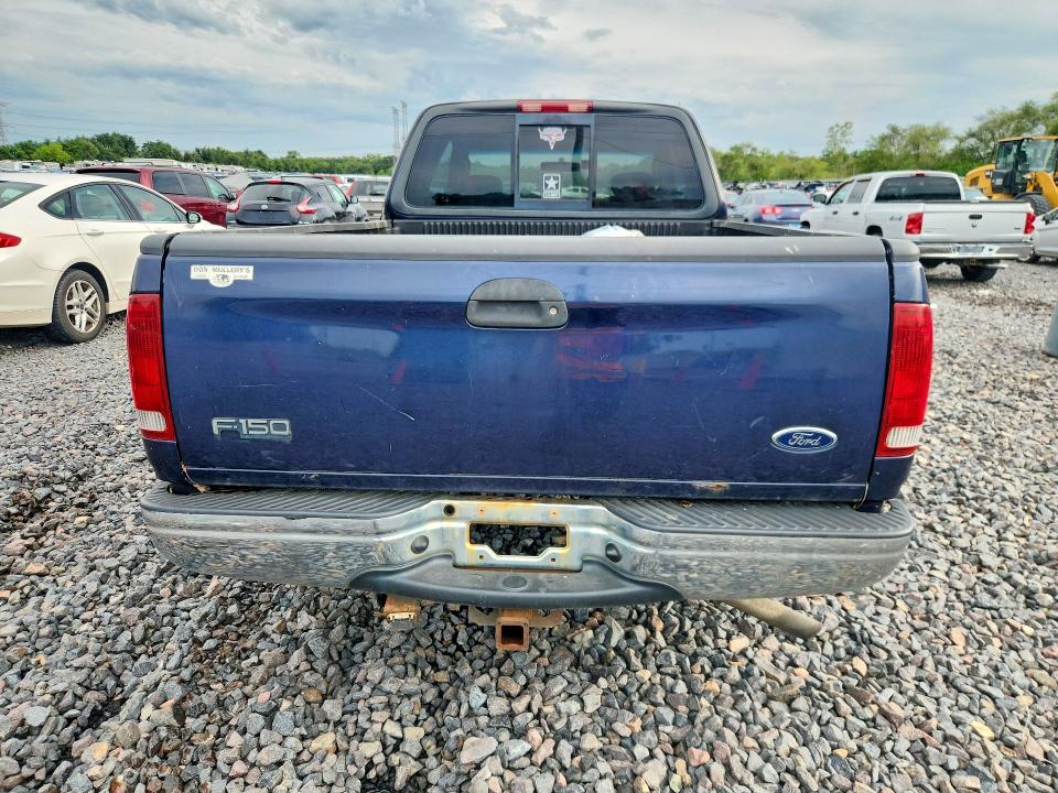 Photo 6 from auction – 2002 FORD F150 with VIN 2FTRX17262CA85700