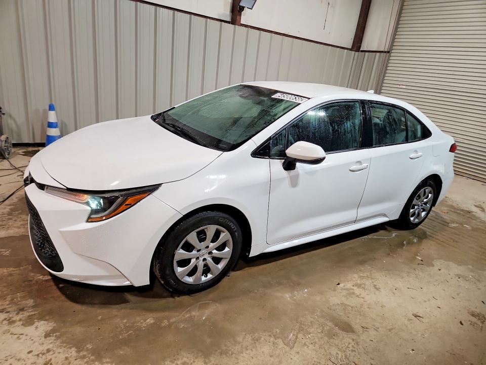 TOYOTA COROLLA 2022 with VIN 5YFEPMAE0NP347991 - Photo from auction