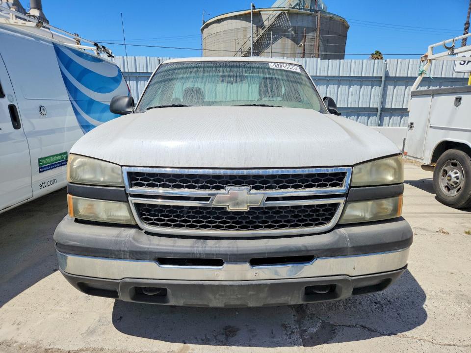 Photo 5 from auction – 2007 CHEVROLET SILVERADO with VIN 1GCEC14V07Z112165