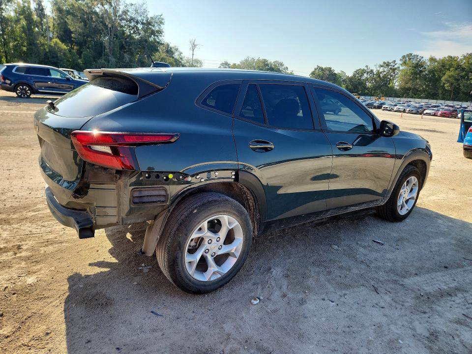 Photo 3 from auction – 2025 CHEVROLET TRAX with VIN KL77LFEP6SC102075