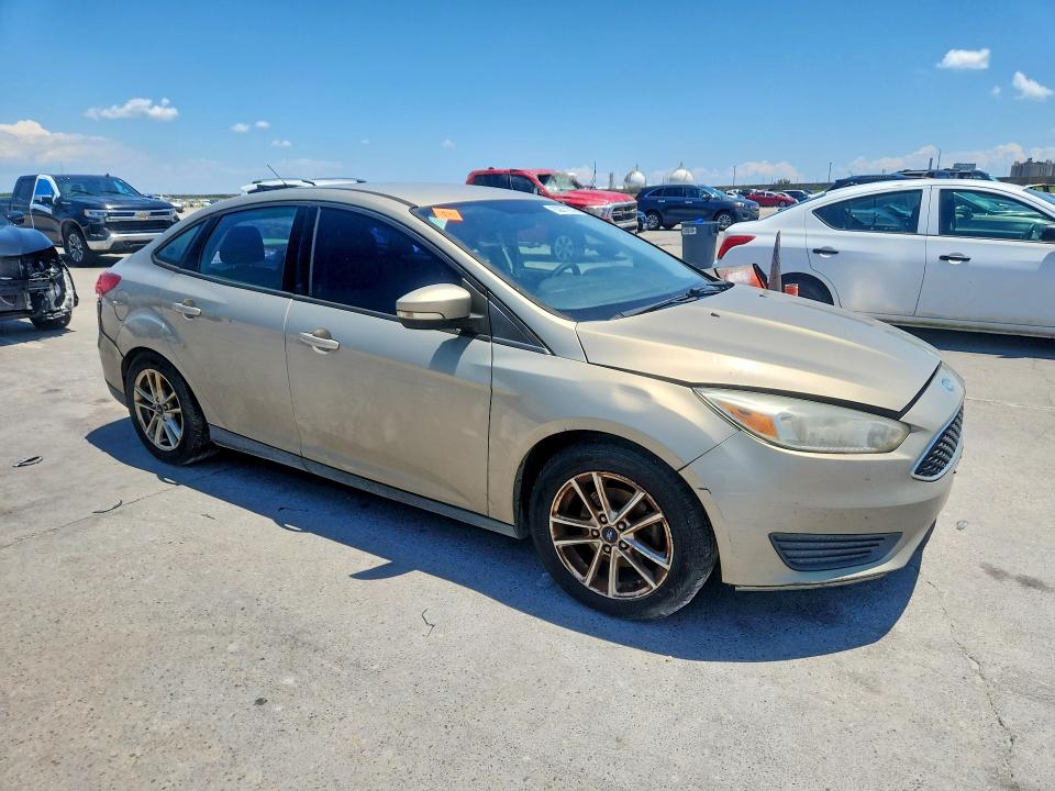 Photo 4 from auction – 2016 FORD FOCUS with VIN 1FADP3F29GL316213