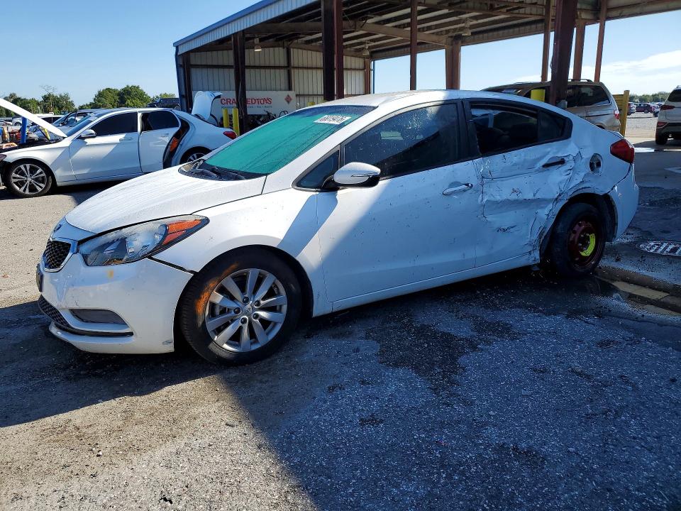 KIA FORTE 2015 with VIN KNAFX4A67F5382813 - Photo from auction