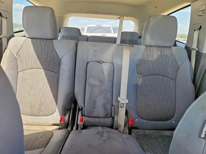 Photo 10 from auction – 2017 CHEVROLET TRAVERSE with VIN 1GNKRGKD0HJ263612