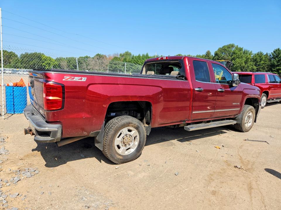Снимка 3 от търг – 2016 CHEVROLET SILVERADO с VIN 1GC2K0EG3GZ299501