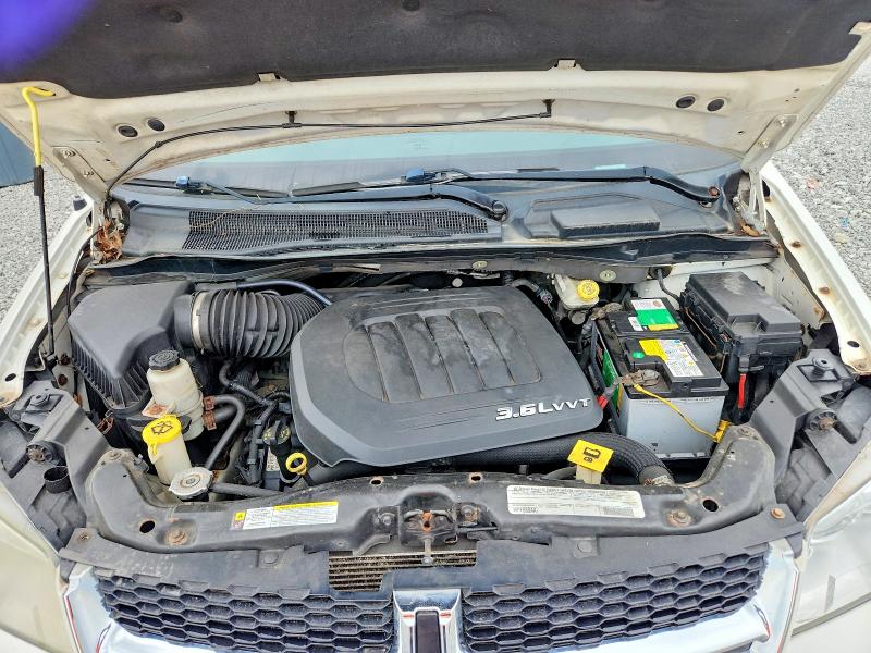 Photo 12 from auction – 2012 DODGE GRAND CARAVAN with VIN 2C4RDGBGXCR343861