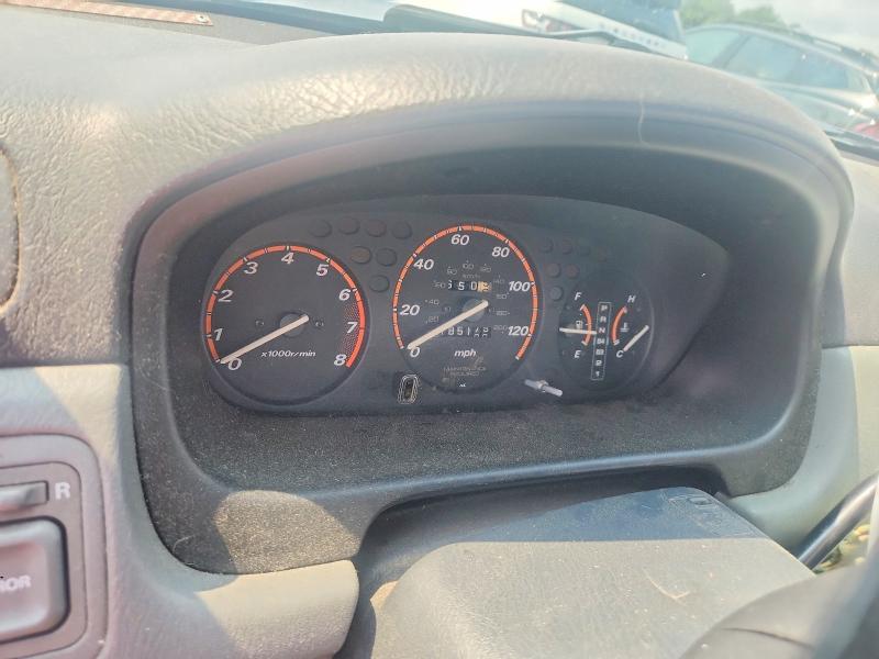 Photo 9 from auction – 1998 HONDA CR-V with VIN JHLRD1845WC103708