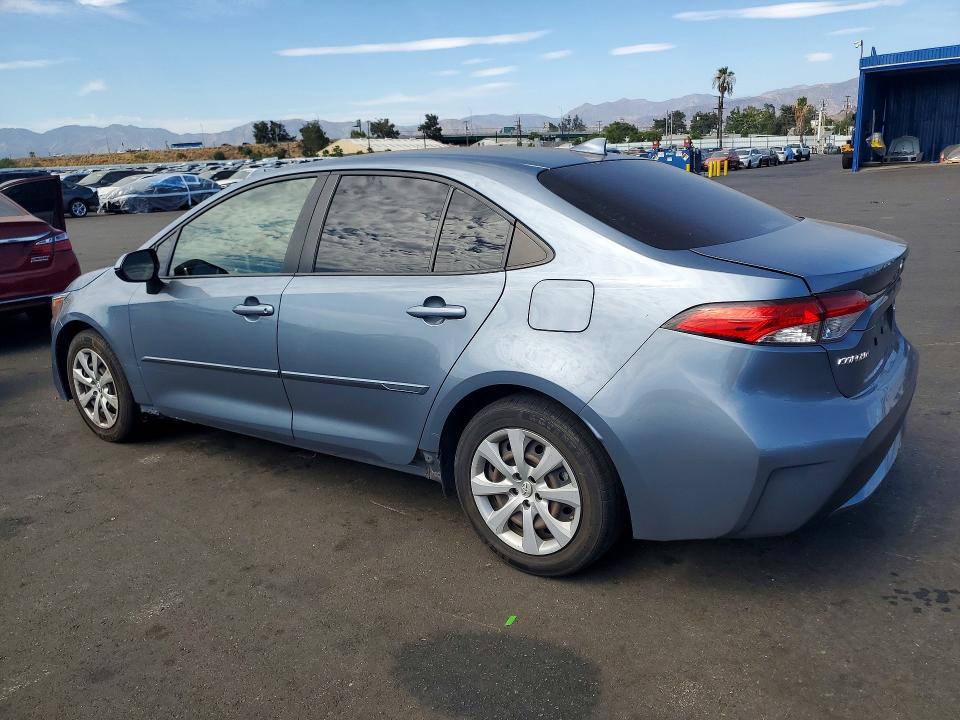 Photo 2 from auction – 2021 TOYOTA COROLLA with VIN JTDEPMAE6MJ176733