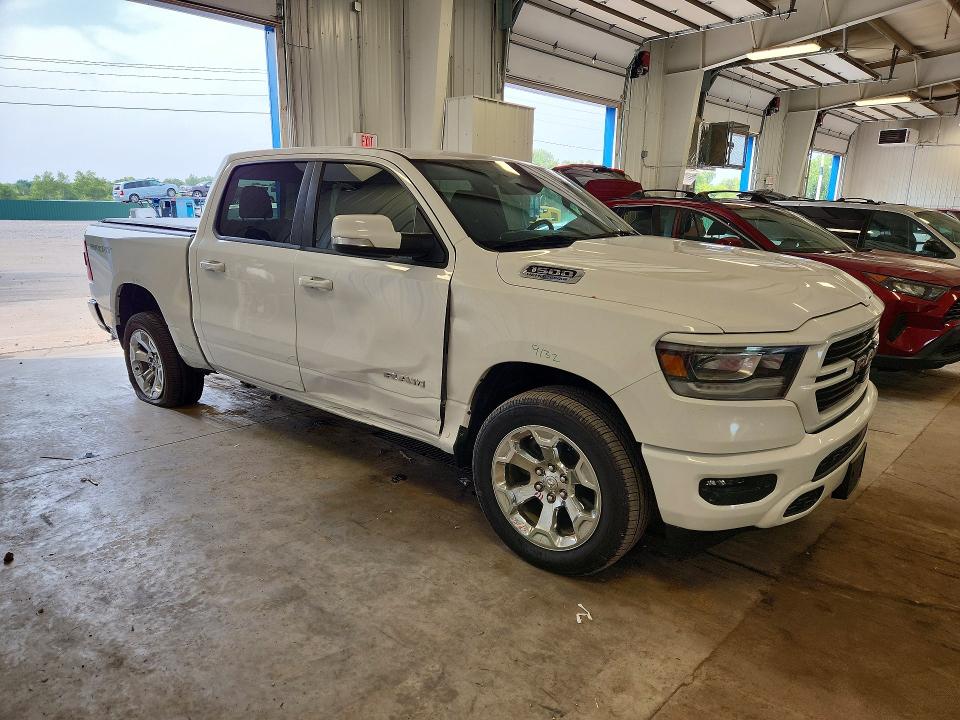 Снимка 4 от търг – 2021 RAM 1500 с VIN 1C6SRFFT5MN745491