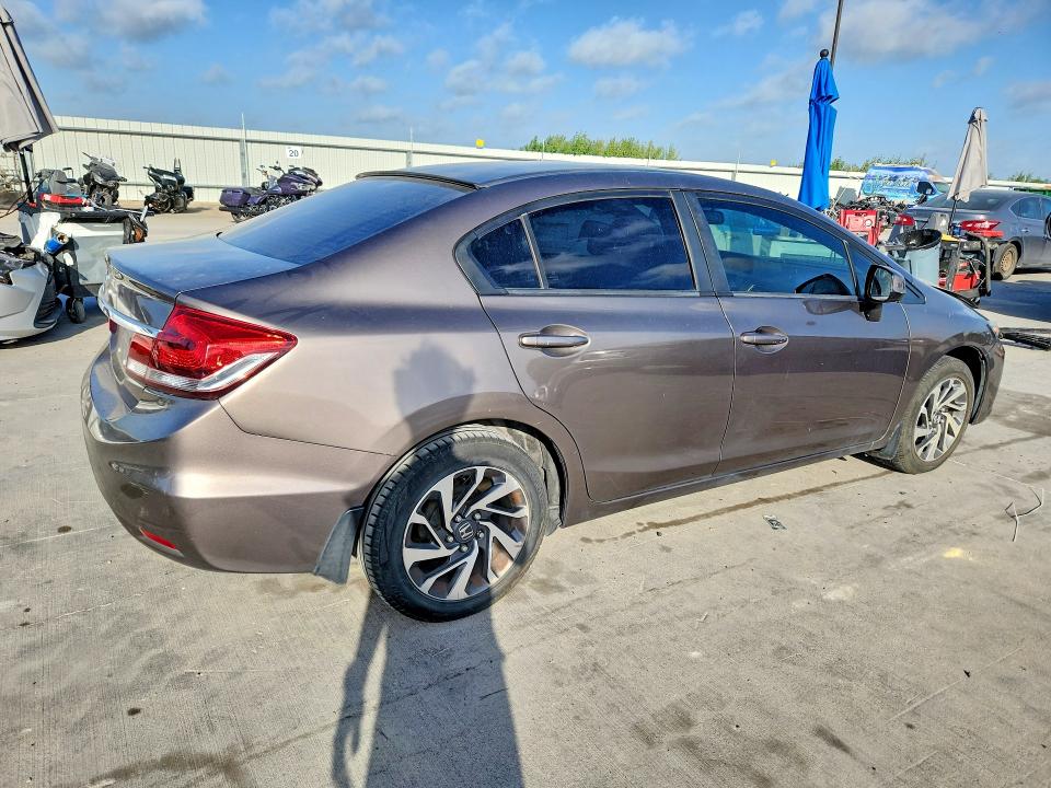 Photo 3 from auction – 2013 HONDA CIVIC with VIN 2HGFB2F50DH543516