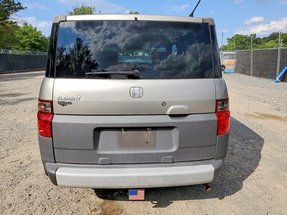 Foto 6 de la subasta – 2004 HONDA ELEMENT con VIN 5J6YH28514L021171