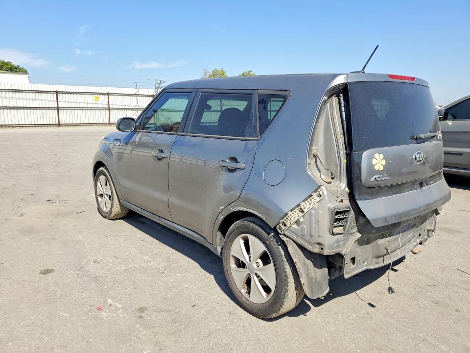 Photo 2 from auction – 2015 KIA SOUL with VIN KNDJN2A24F7171349