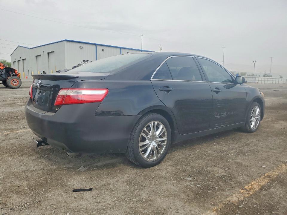 Photo 3 from auction – 2007 TOYOTA CAMRY with VIN 4T1BK46K17U524873