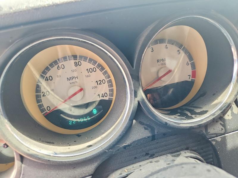 Снимка 9 от търг – 2010 DODGE CHALLENGER с VIN 2B3CJ4DV1AH278654
