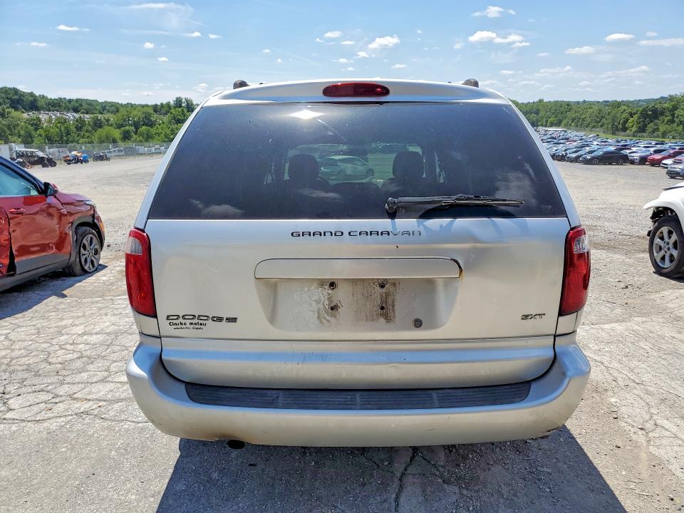 Photo 6 from auction – 2006 DODGE GRAND CARAVAN with VIN 2D4GP44LX6R654303
